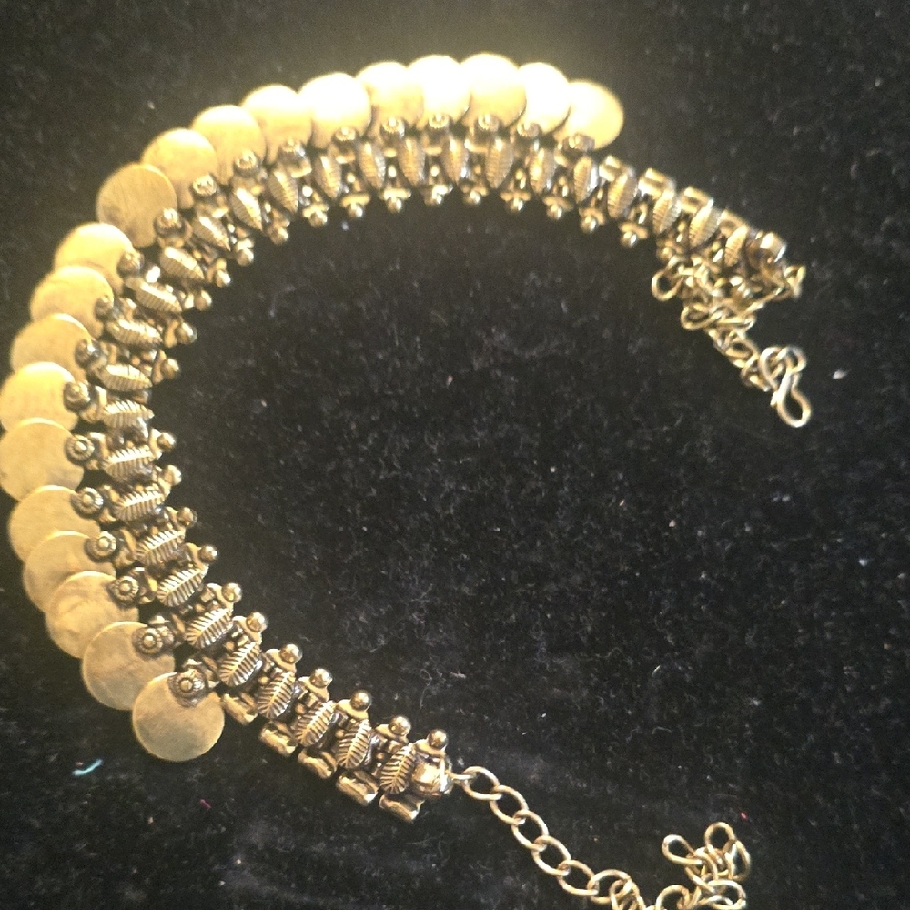 Elegant Gold Necklace